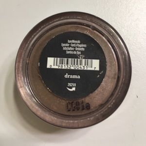 Bare Minerals powder eyeshadow - DRAMA & Sex Kittn
